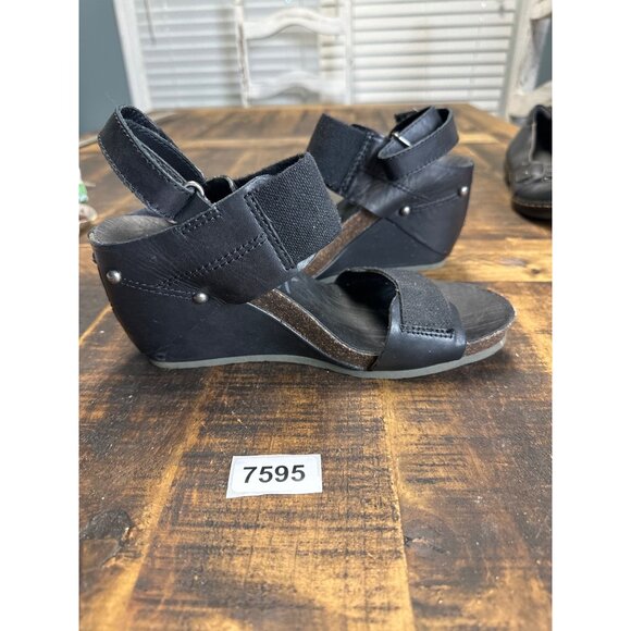 otob 8m bushnell wedge heel sandal thick strap platform light weight  black sil - Picture 3 of 9